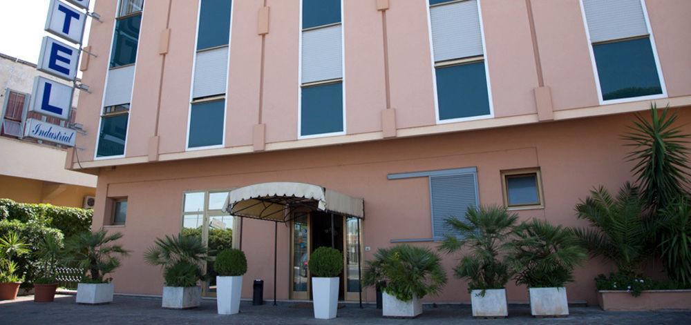 Hotel Industrial Рим Экстерьер фото